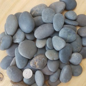 Black Beach Pebbles 3-5 cm